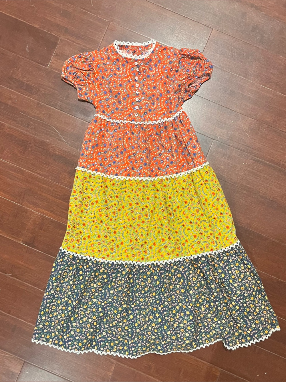 Vintage Floral Tiered Prairie Style Dress